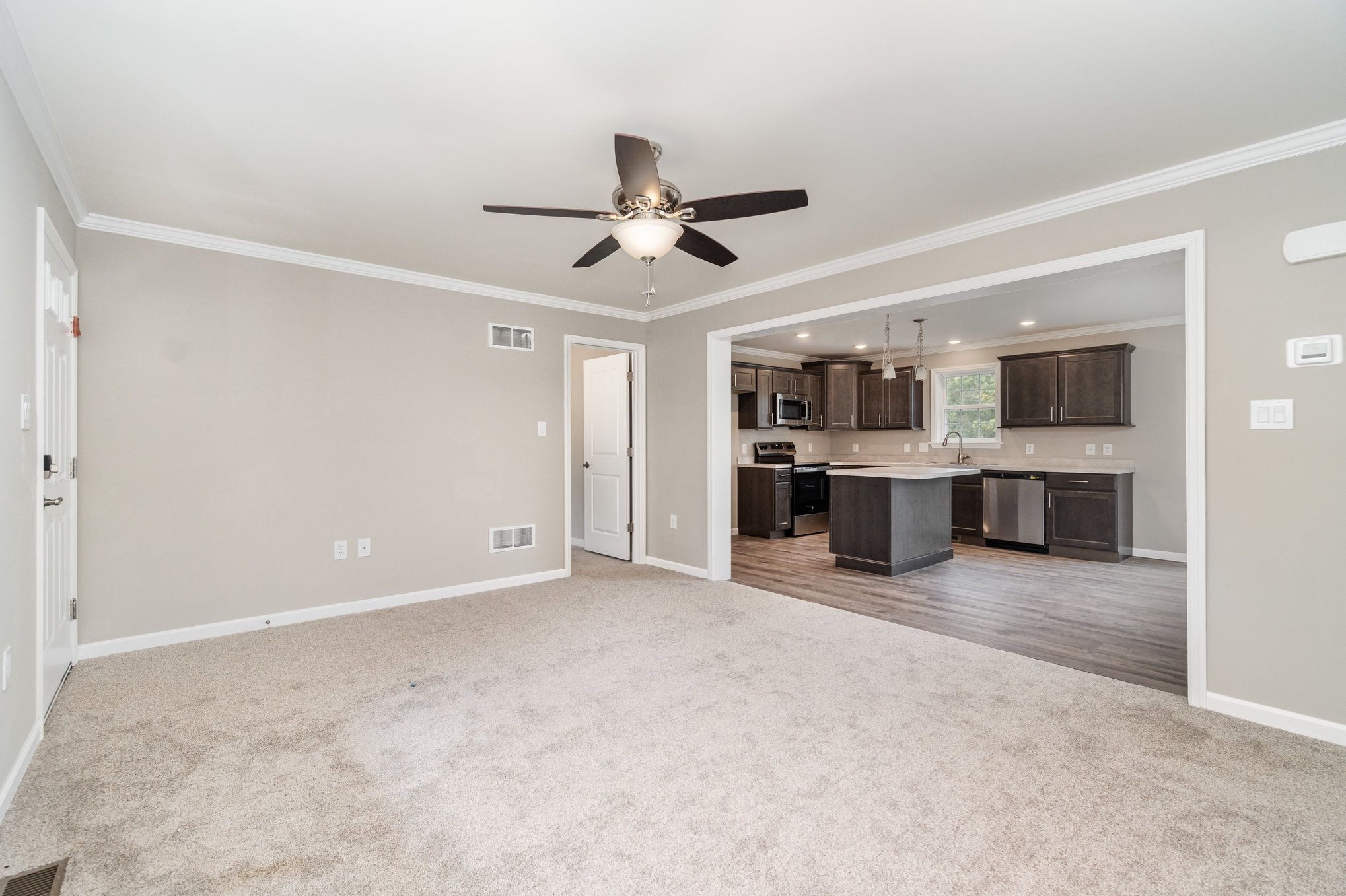 008_auburn_3-edit_931© ReeseCustomBuilders