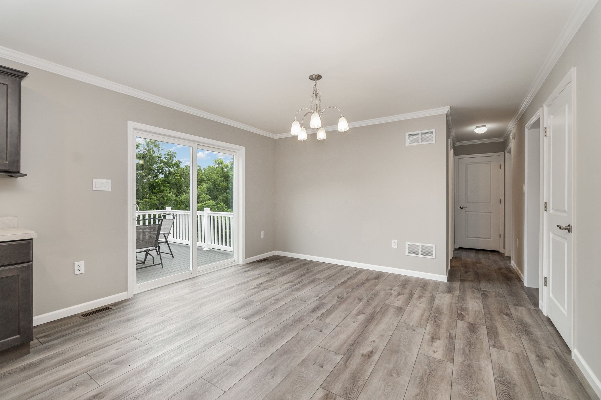 014_auburn_17-edit_947© ReeseCustomBuilders